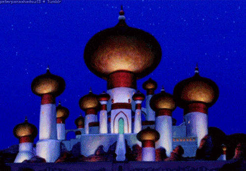 Illustration d'un palais inspiré des Mille et Une Nuits avec plusieurs dômes dorés sous un ciel étoilé.