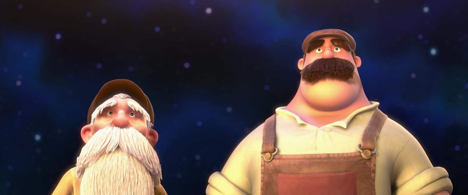 Deux personnages animés, un homme âgé de petite taille avec une barbe blanche et un homme plus grand et corpulent avec une moustache épaisse, tous deux vêtus d'une salopette, regardant vers le haut sur un ciel étoilé dans Luca