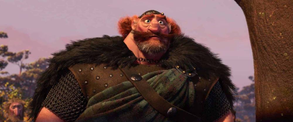 Un personnage animé, un grand guerrier à la barbe rousse en tenue celtique traditionnelle utilisant le logiciel Rebelle, lève les yeux avec une expression surprise, debout dans un décor forestier au crépuscule.