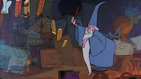 Un sorcier animé ressemblant à Merlin l'Enchanteur, avec une longue barbe blanche et un chapeau bleu, tenant une baguette dans un atelier encombré rempli de livres, de parchemins et d'objets magiques.
