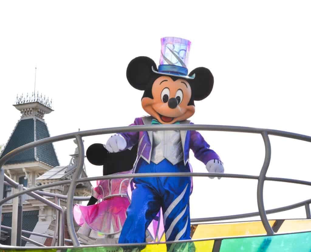 Mickey parade tenue gala 30 ans