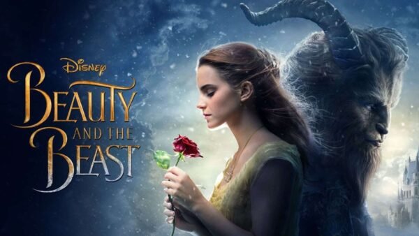 Affiche promotionnelle du film Disney "La Belle et la Bête" représentant une jeune femme en robe jaune tenant une rose rouge à côté d'une grande bête majestueuse sur un fond magique et étoilé