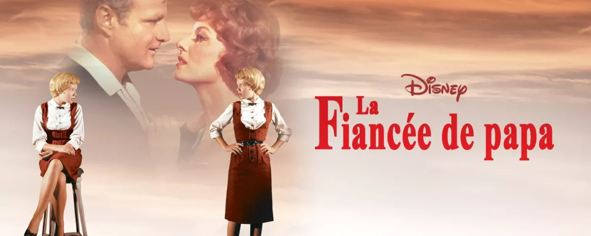 Image promotionnelle du film "La Fiancée de Papa" présentant deux scènes de montage : un gros plan romantique d'un couple et d'une dame en interaction avec un jeune garçon assis sur un