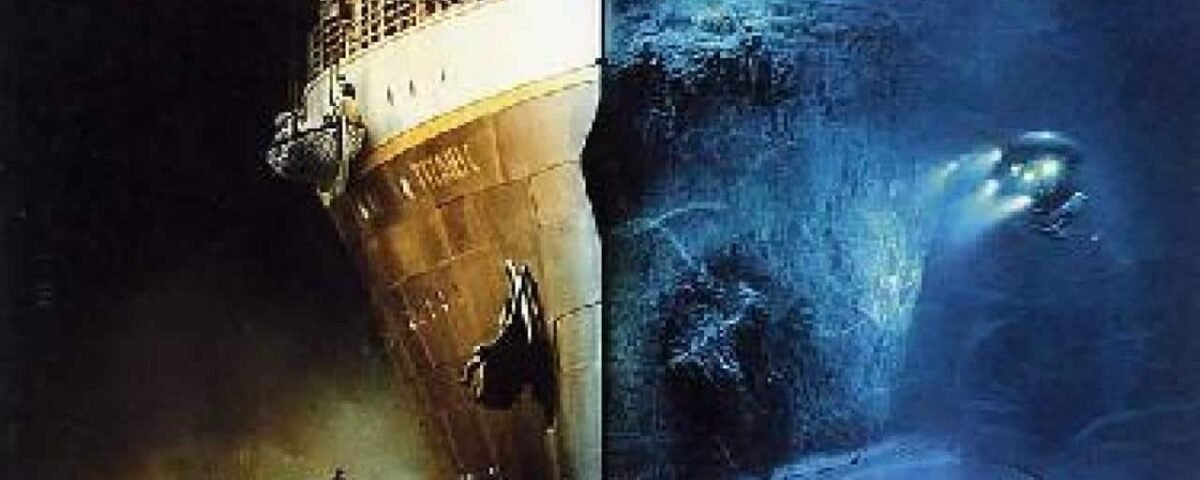Image montrant les fantômes du Titanic immergés sous l'eau avec des lumières illuminant sa structure, et un petit véhicule submersible explorant le site.
