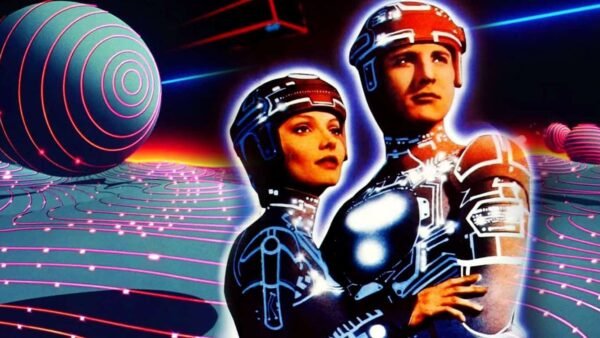 Une affiche promotionnelle pour le film « Tron », mettant en vedette deux personnages vêtus de costumes futuristes avec des motifs de type circuit, dans un paysage numérique stylisé avec des grilles de néon et des sphères flottantes.