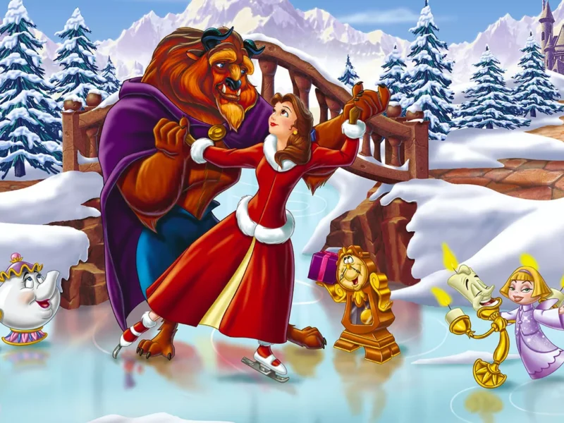 Illustration de "Belle et la Bête" montrant Belle et la Bête patinant sur glace, avec des objets enchantés que Lumière, Cogsworth et Mme Potts regardent. Paysage enneigé et