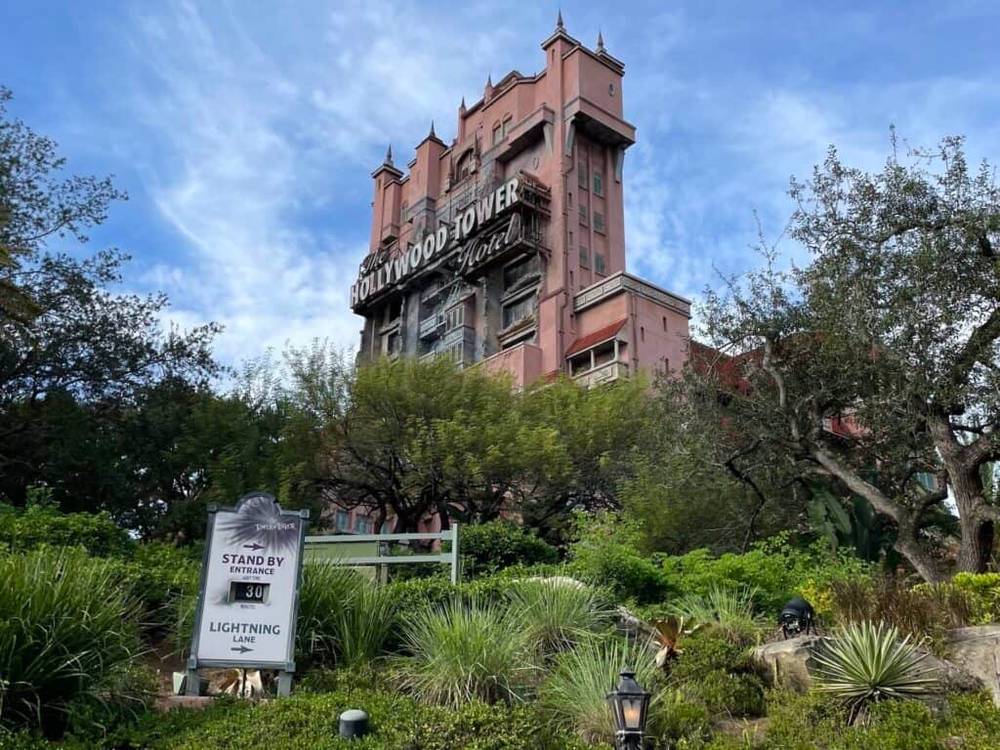 hollywood studios rides tower of terror up close