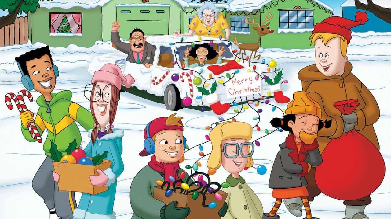 Illustration d'un groupe diversifié de personnes profitant des activités de Noël dans un décor enneigé, avec des décorations colorées, des tenues de fête et une pancarte « joyeux Noël » sur une voiture.