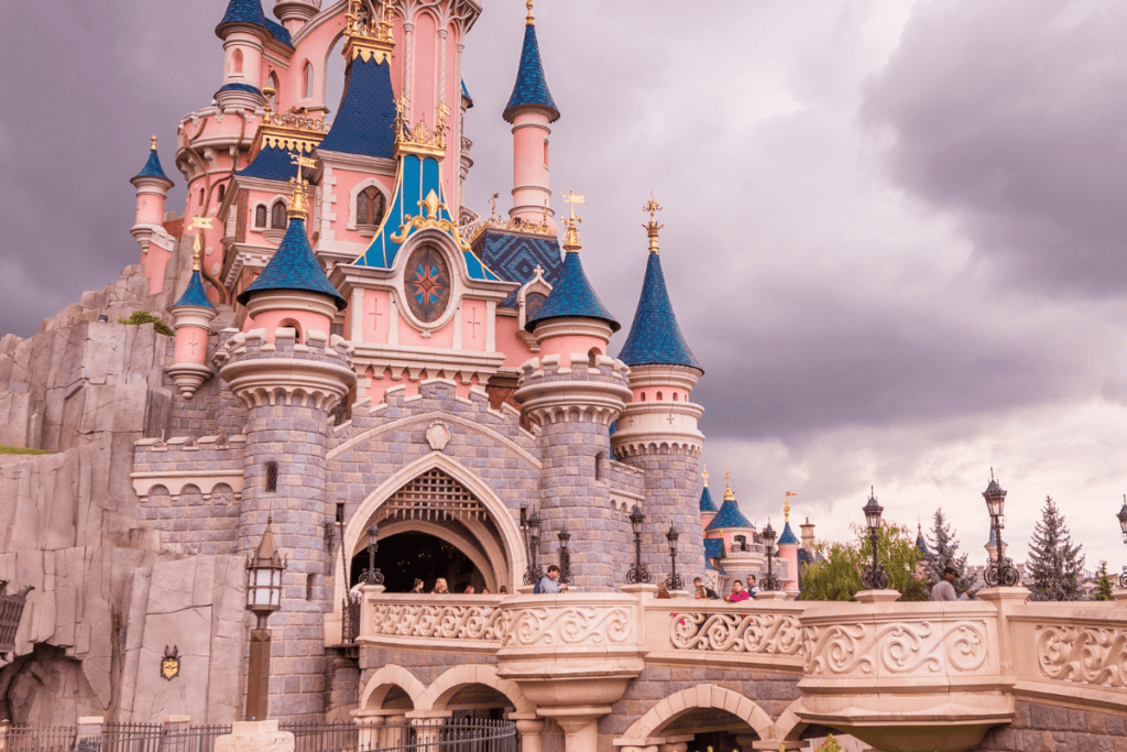 Van aménagé Disneyland Paris.