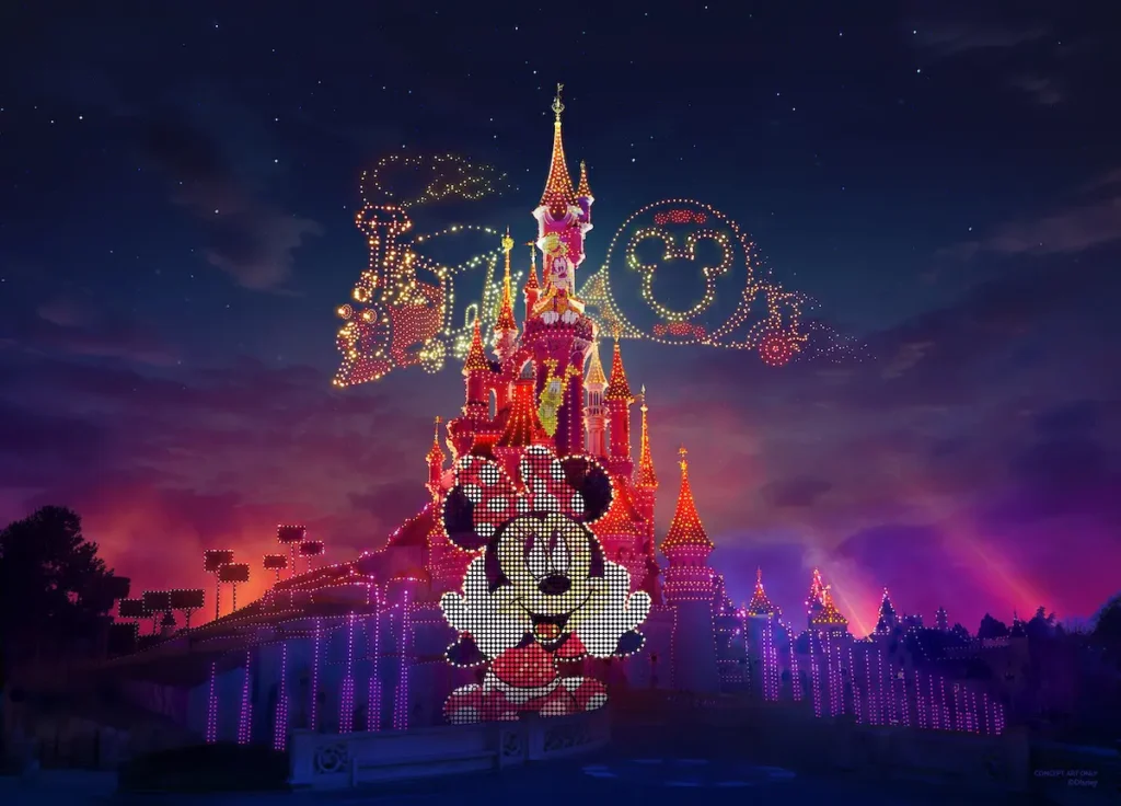 Vivez la magie de Disneyland Paris avec la Main Street Electrical Parade. Ne manquez pas cette expérience inoubliable !