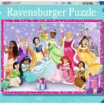 Ravensburger - Puzzle Enfant - Puzzle 200 pièces XXL - Un Noël Magique/Disney Princesses​ - À partir de 8 Ans - Puzzle de qualité supérieure - Carton épais et résistant - Disney Princesses - 13385