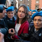 vf 725 twisted tale of amanda knox 01