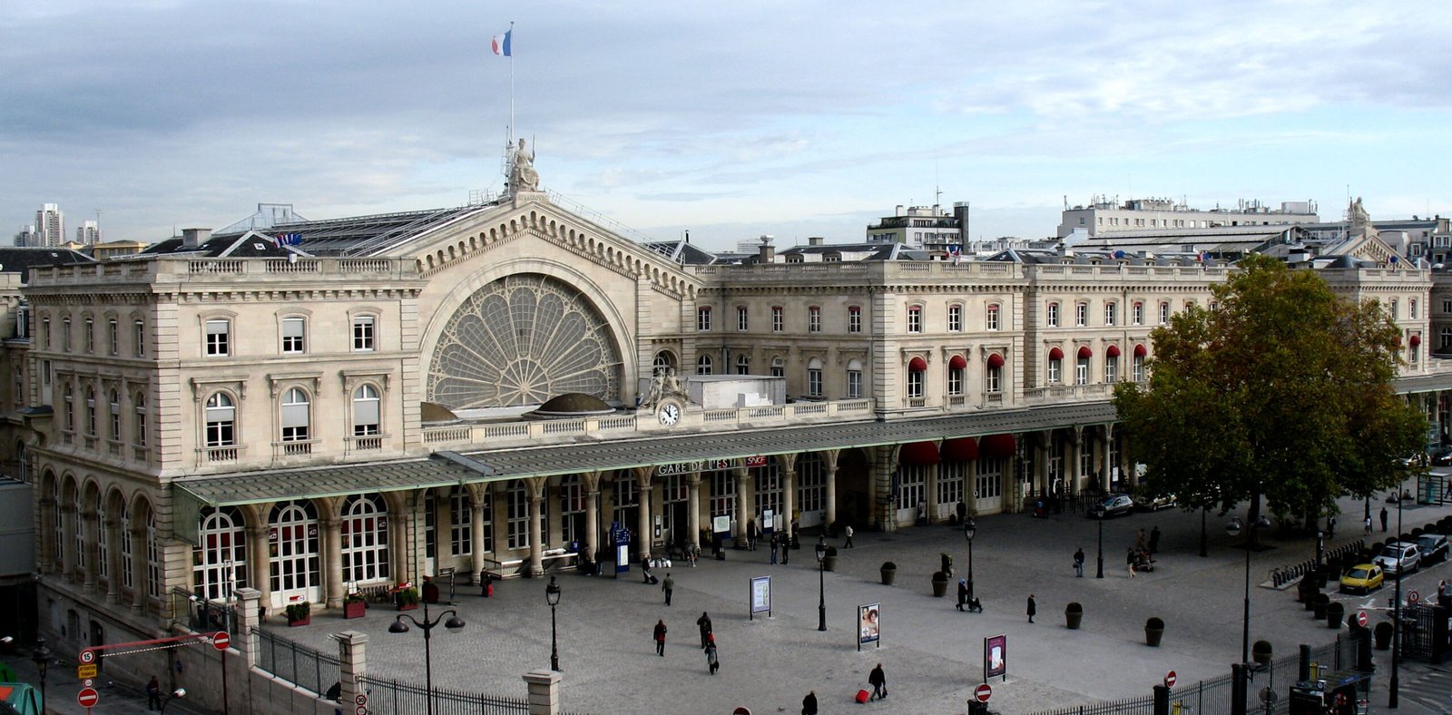 Comment Puis-je Me Rendre De La Gare De Paris-est À Disneyland Paris ?