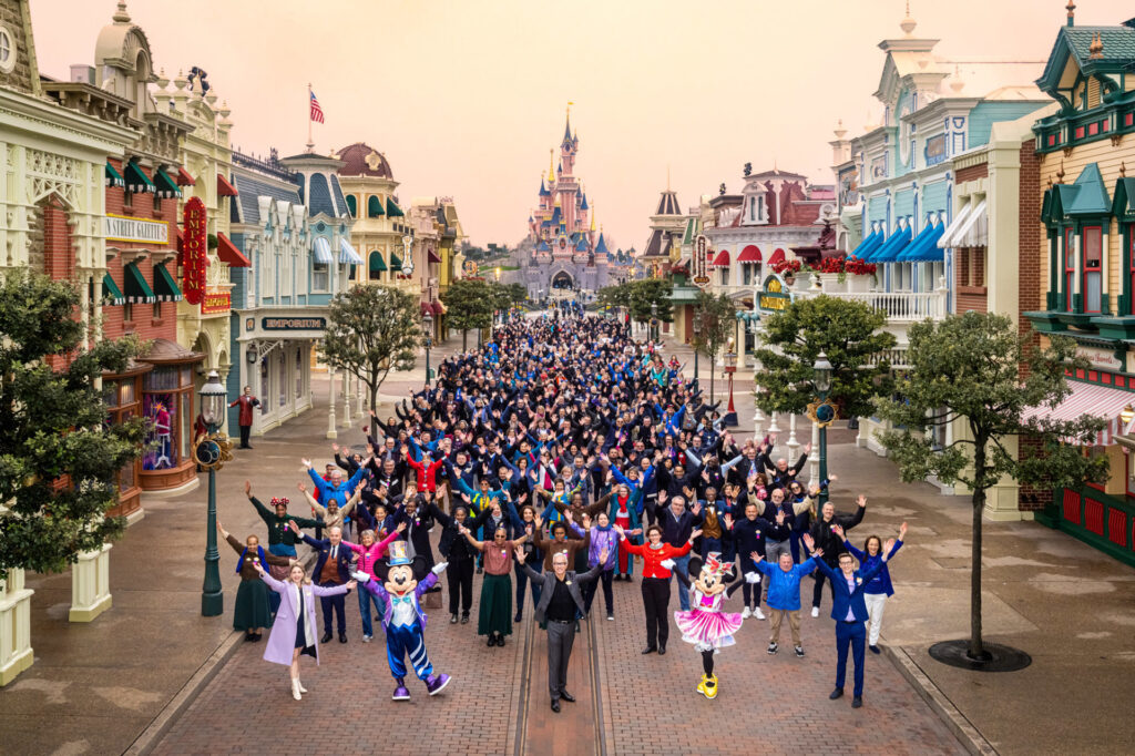 Disneyland Paris Recrute À Lille Les 16 Et 17 Septembre 2025 : Restauration, Hôtellerie, Technique Et Sécurité – Toutes Les Infos Sur Le Casting Tour
