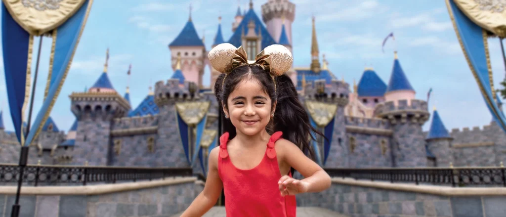MCE 27887 HOTELPARTNERS Disney Vacations Castle girl