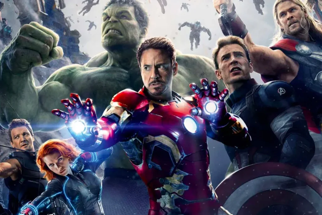 Un groupe de super-héros de l'univers cinématographique Marvel - dont Iron Man, Hulk, Captain America, Thor, Black Widow et Hawkeye - se tient prêt à se battre contre un ciel rempli d'ennemis robotiques.