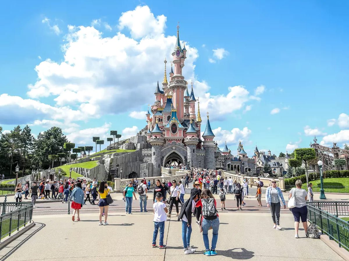 Démographie Des Visiteurs : Qui Visite Disneyland Paris ?