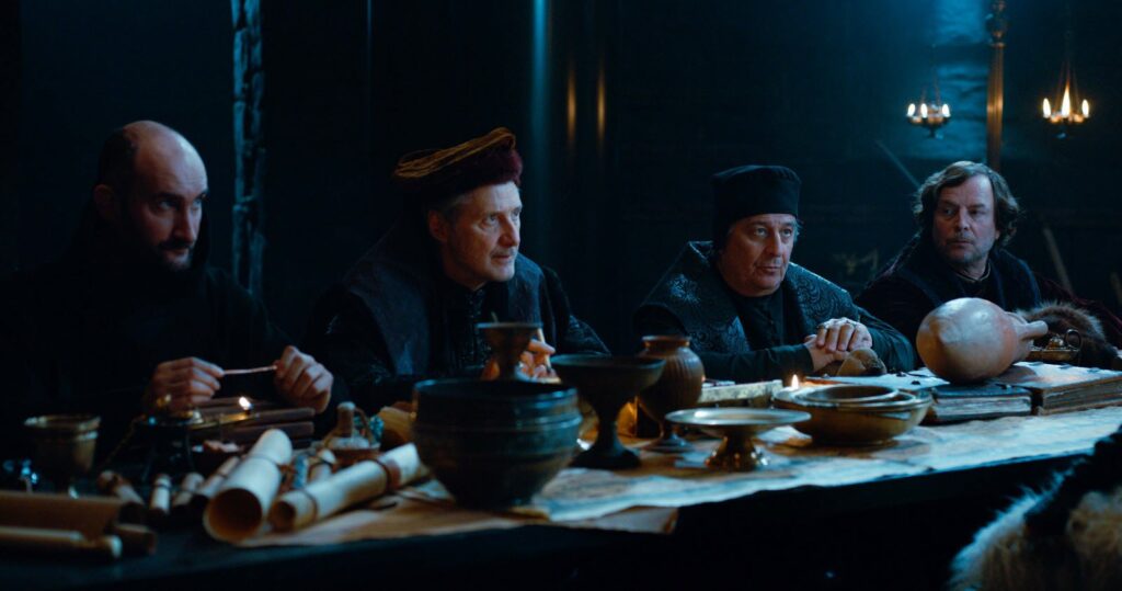 jean robert lombard pere blaise antoine de caunes dagonet christian clavier jurisconsulte et francois rollin roi loth dans le film quot kaamelott premier volet quot d alexandre astier photo regular 1626267362