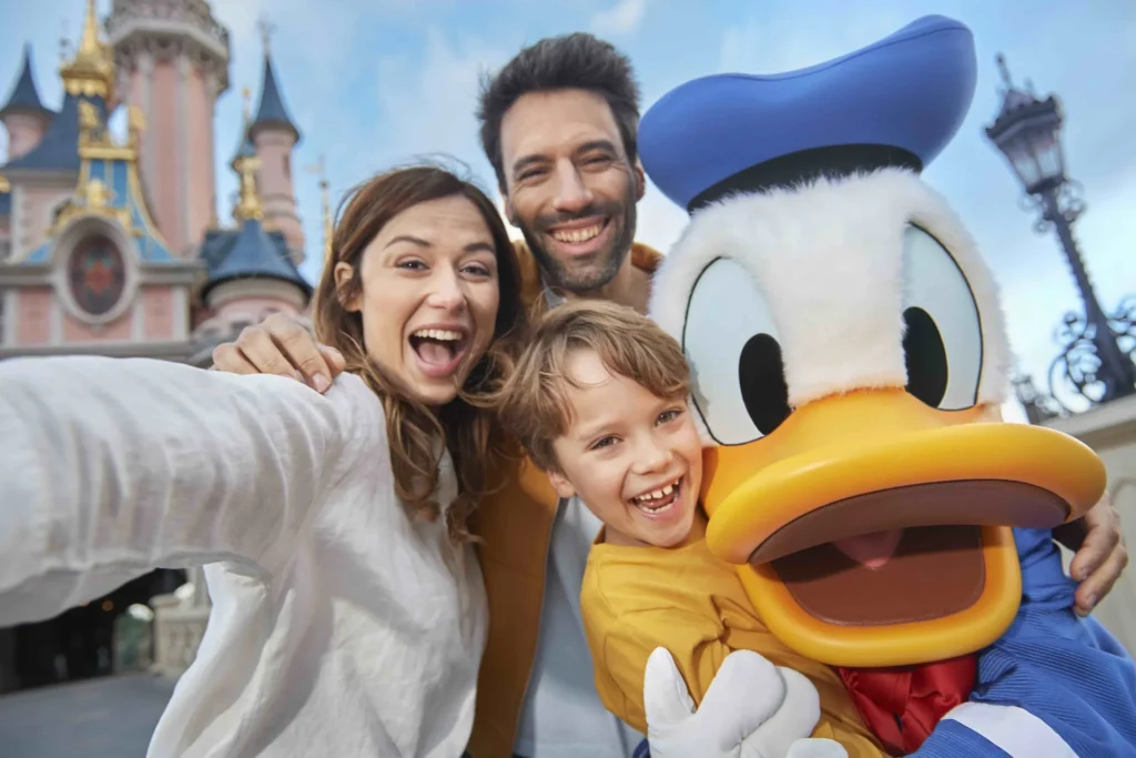 Disneyland Paris : Le Billet Bon Plan À 49 € Arrive Le 18 Novembre – Nouvelle Option Abordable Pour Profiter Des Parcs Disney