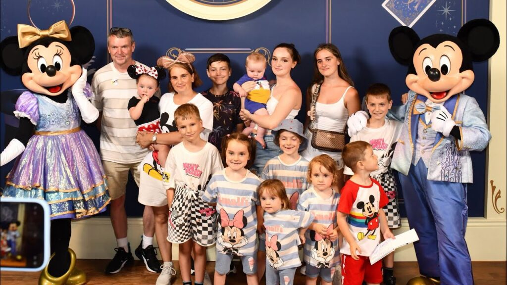 Leur Voyage À Disney World Avec 22 Enfants Se Termine Au Tribunal Pour Absences Scolaires Non Justifiées