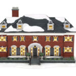 Department 56 Home Alone McCallister House Kevin Figurine Holiday Christmas Disney Store 6