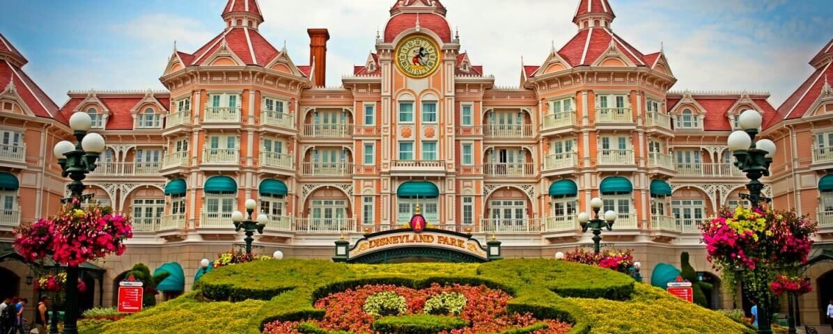 disneyland paris hotel