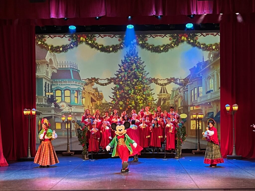 Disney Performing Arts Disneyland Paris : Immersion Journée Coaching Et Show De Noël Avec Des Amateurs Du Monde Entier
