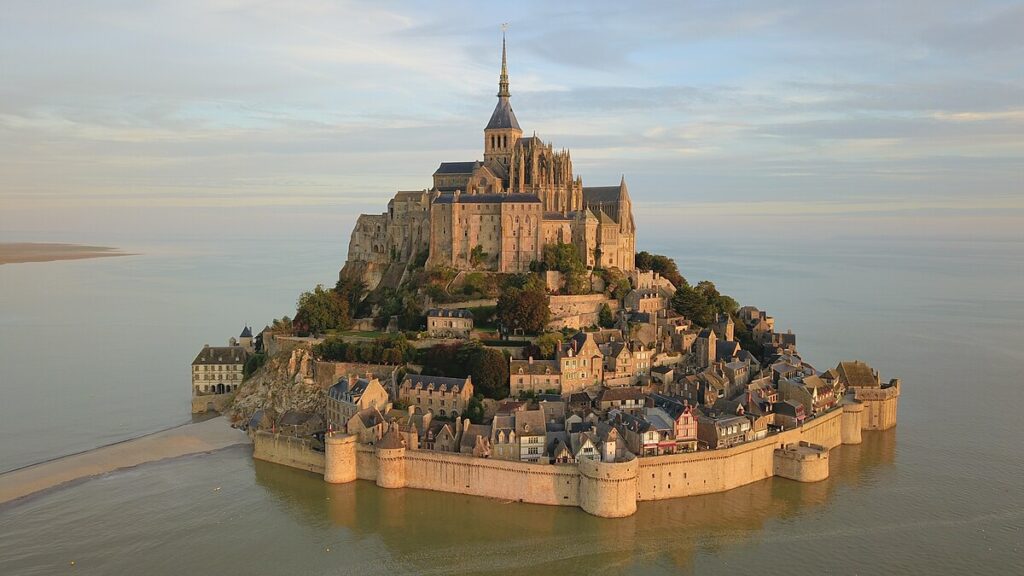 Mont Saint Michel vu du ciel