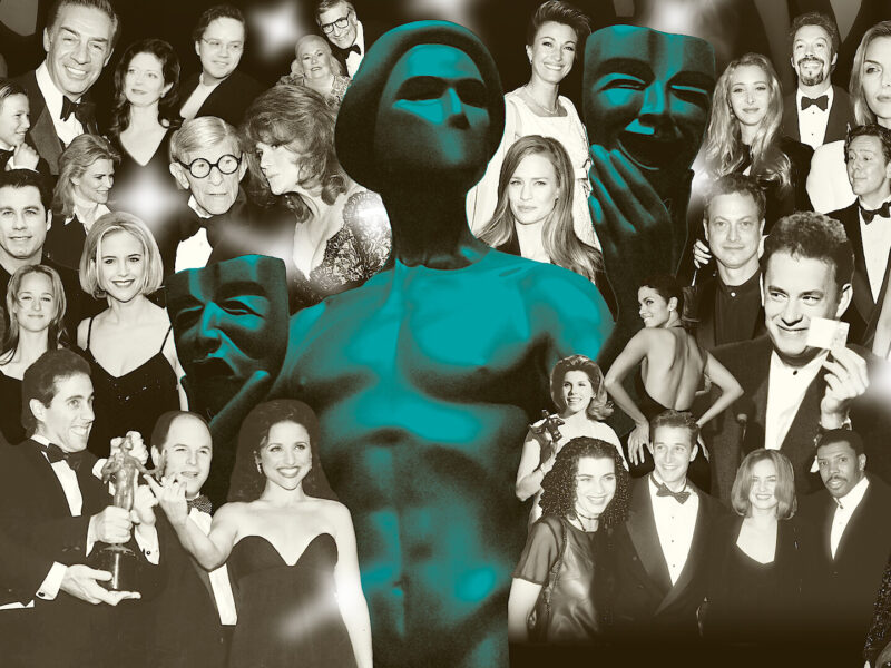 Collage d'acteurs et de célébrités en tenue de soirée au Disney Triomphe Aux Actors Awards 2026, avec au centre une grande statue de masque de théâtre turquoise et Martin Short de Only Murders In The Building.