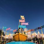 Disneyland small wordl 1440x1080 1