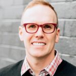 MV5BMTZmNjRkNDktODBkZS00MDcwLWJjODktZDE5OTUyZWY2ZDk5XkEyXkFqcGc@. V1