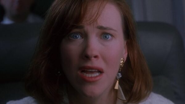 MV5BZTk0NjQxNjctNGU5Mi00YjY0LTg0ZTAtZmY0NTcxYmUzODRkXkEyXkFqcGc@. V1 FMjpg UX1000