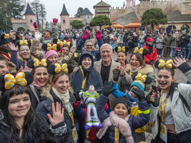 Pieces Jaunes 1 scaled 1