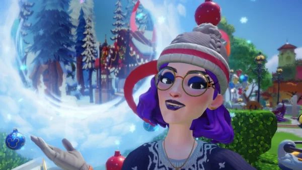 Un personnage de dessin animé aux cheveux violets, aux lunettes et aux vêtements d'hiver pose au milieu des décorations festives et des arbres enneigés de Disney Dreamlight Valley, dans un cadre extérieur coloré et vivant.