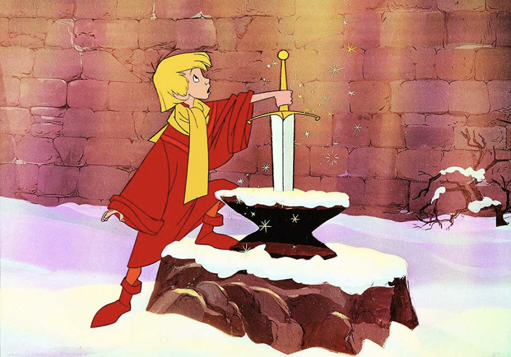Un garçon blond animé, vêtu de rouge, tente de tirer une épée magique d'une pierre dans une cour enneigée, ce qui rappelle Merlin L'Enchanteur, dont la sortie a eu lieu le 25 décembre 1963.