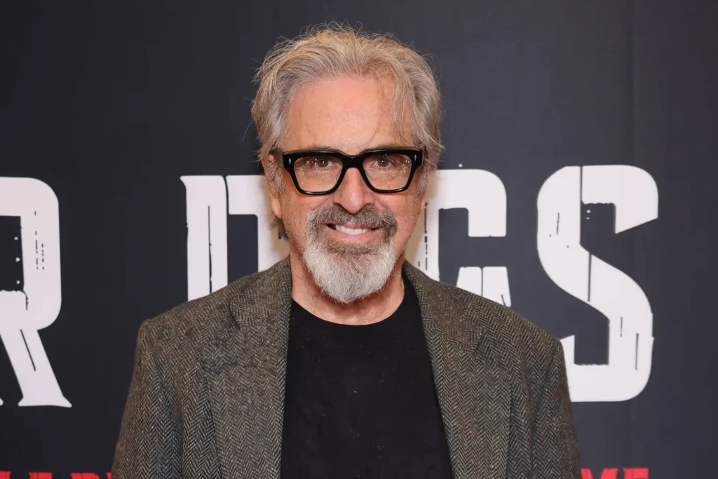 Lizzie Mcguire : Disparition De L'acteur Robert Carradine À 71 Ans