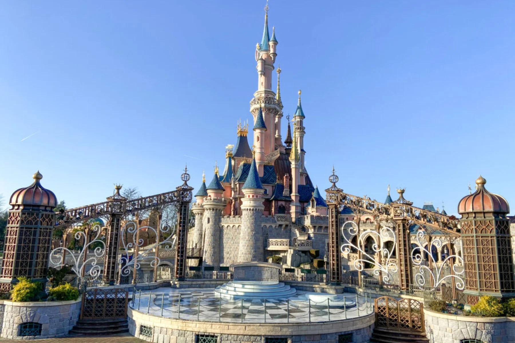Accessibilité Pour Les Personnes À Mobilité Réduite À Disneyland Paris