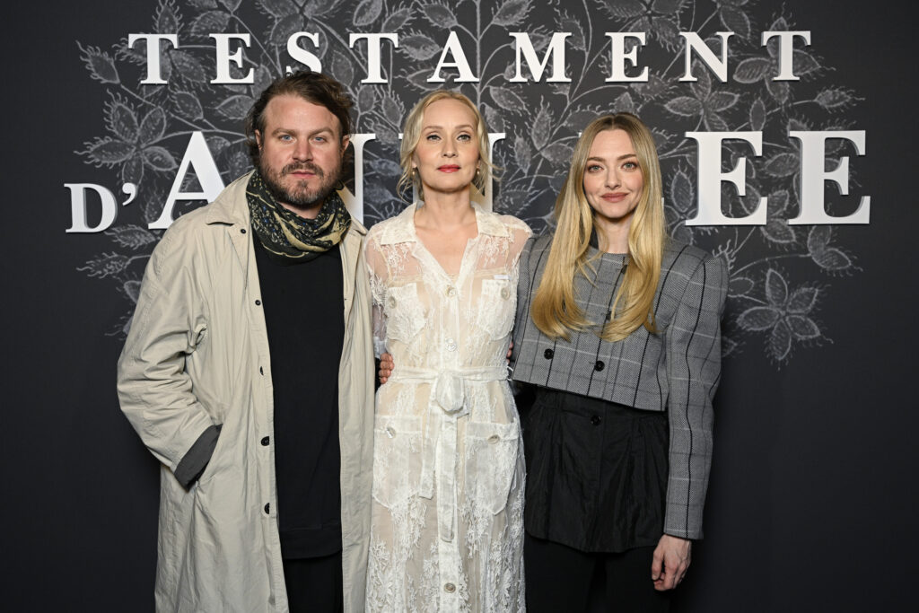 Amanda Seyfried Présente Le Testament D'ann Lee À Paris