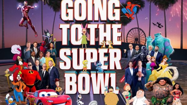 Divers personnages de Disney, Marvel, Pixar et Star Wars, ainsi que des personnalités d'ESPN et d'ABC, se rassemblent autour d'un texte en gras annonçant "We're Going to the Super Bowl !" (Nous allons au Super Bowl) à Los Angeles, 2022.