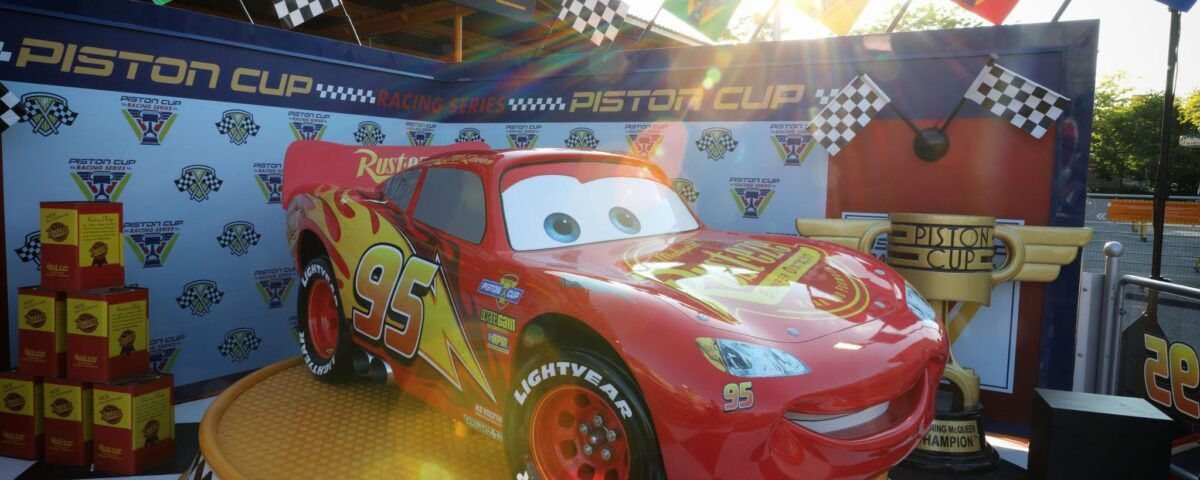 cars disneyland