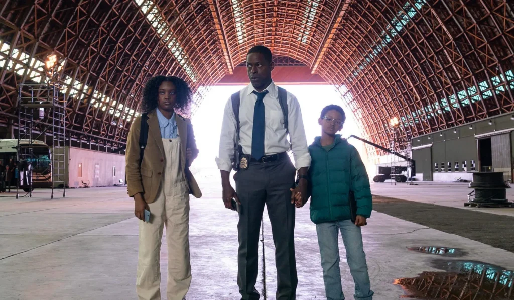 Paradise : La Série Thriller De Dan Fogelman Renouvelée Pour Une Saison 3 Finale Avec Sterling K. Brown Sur Disney+