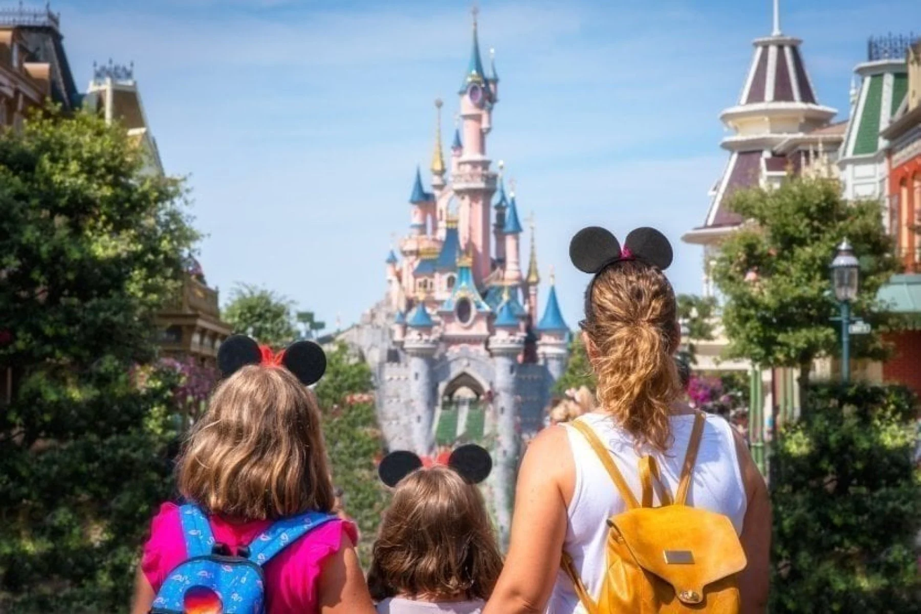 Services Aux Clients Et Commodités Pour Les Touristes Européens À Disneyland Paris