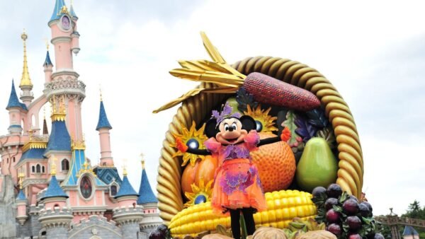 Halloween 2023 a Disneyland Paris voici le programme des festivites