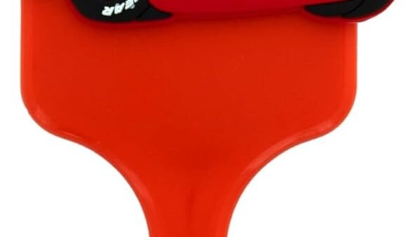 DISNEY Pixar - Brosse à cheveux silicone 3D Flash McQueen - CARS - Tous types de cheveux - Produit Officiel Disney