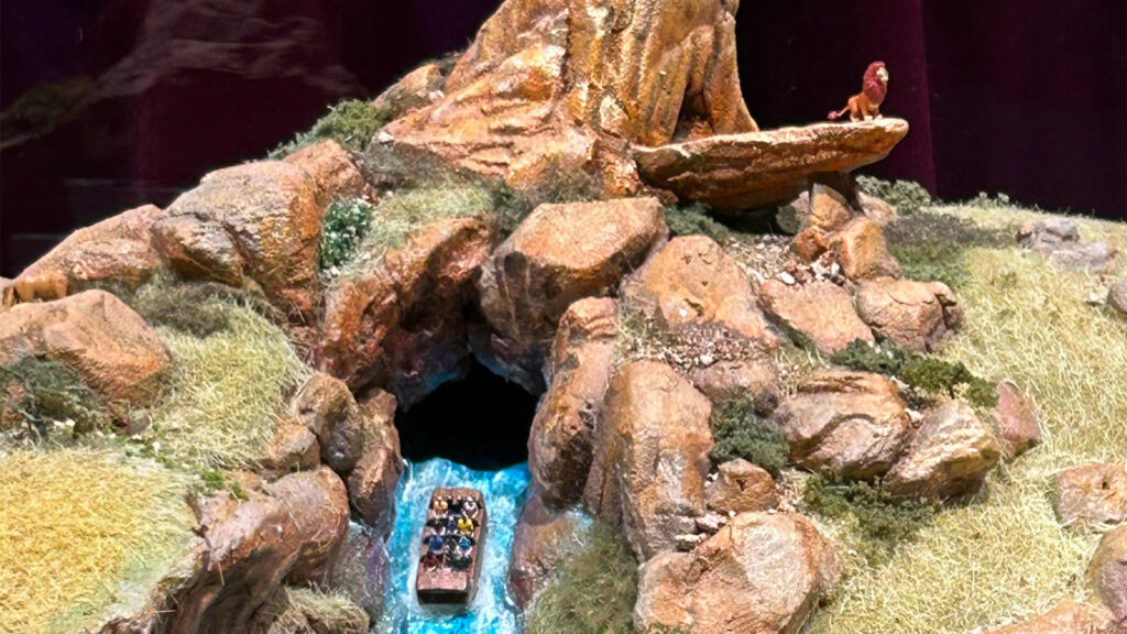 maquette land roi lion disneyland paris 3 1024x576 1