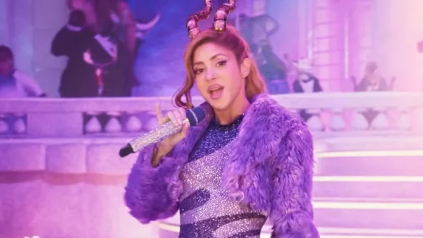 shakira zoo screenshot billboard 1800