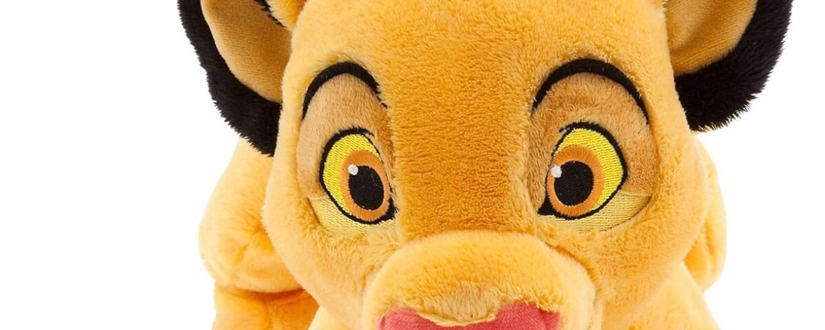 Disney Store Peluche Simba, Le Roi Lion, 41 cm / 9", Peluche fabriquée en Tissu Doux au Toucher, avec des détails brodés et Queue Duveteuse, Convient à Tous Les âges.