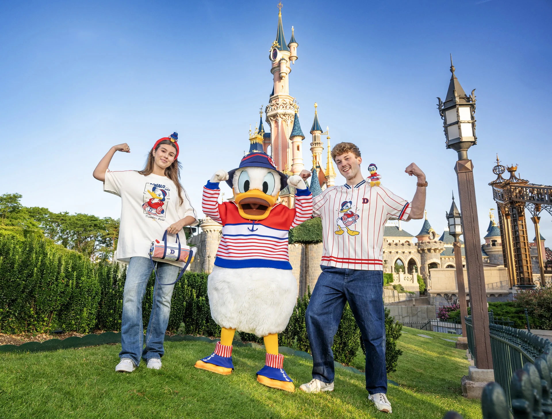 Disneyland Paris Dévoile Une Nouvelle Collection Exclusive Autour De Donald