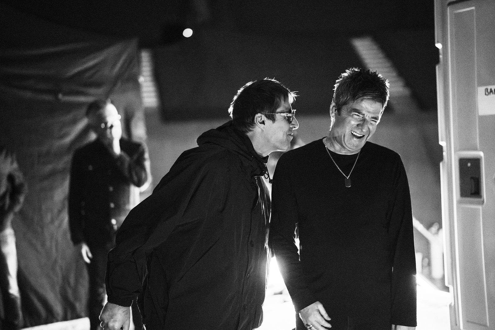 Oasis : Un Premier Aperçu Du Documentaire Don’t Look Back In Anger Avant Sa Sortie En Salles Et Sur Disney+