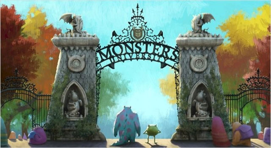 Deux monstres animés se tiennent devant un grand portail en fer portant l'inscription « Monsters », flanqué de piliers en pierre et entouré d'arbres colorés et d'autres créatures, illustrant ainsi l'atmosphère magique de *Monstres et Cie* à sa sortie le 2 novembre 2001.